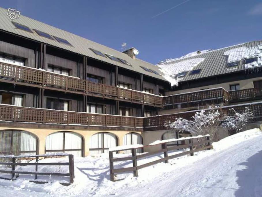 Duplex Avec Belle Terrasse Au Pied Des Pistes Apartamento Vars  Exterior foto
